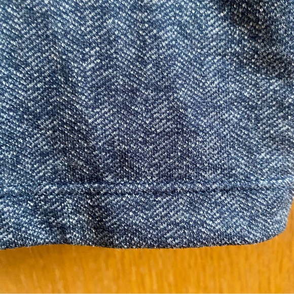 PRANA • Bundle of 2‼️ Heathered Beige & Navy Tank Tops - XL - Picture 13 of 16